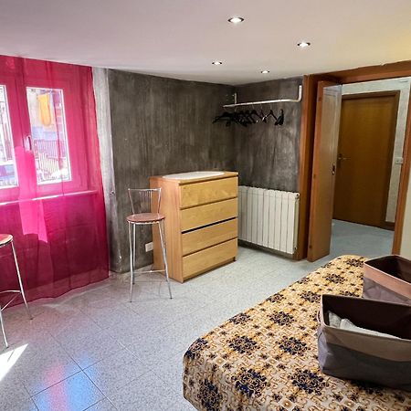 Romuhouse Economy Apartment Metro B Roma Exterior foto