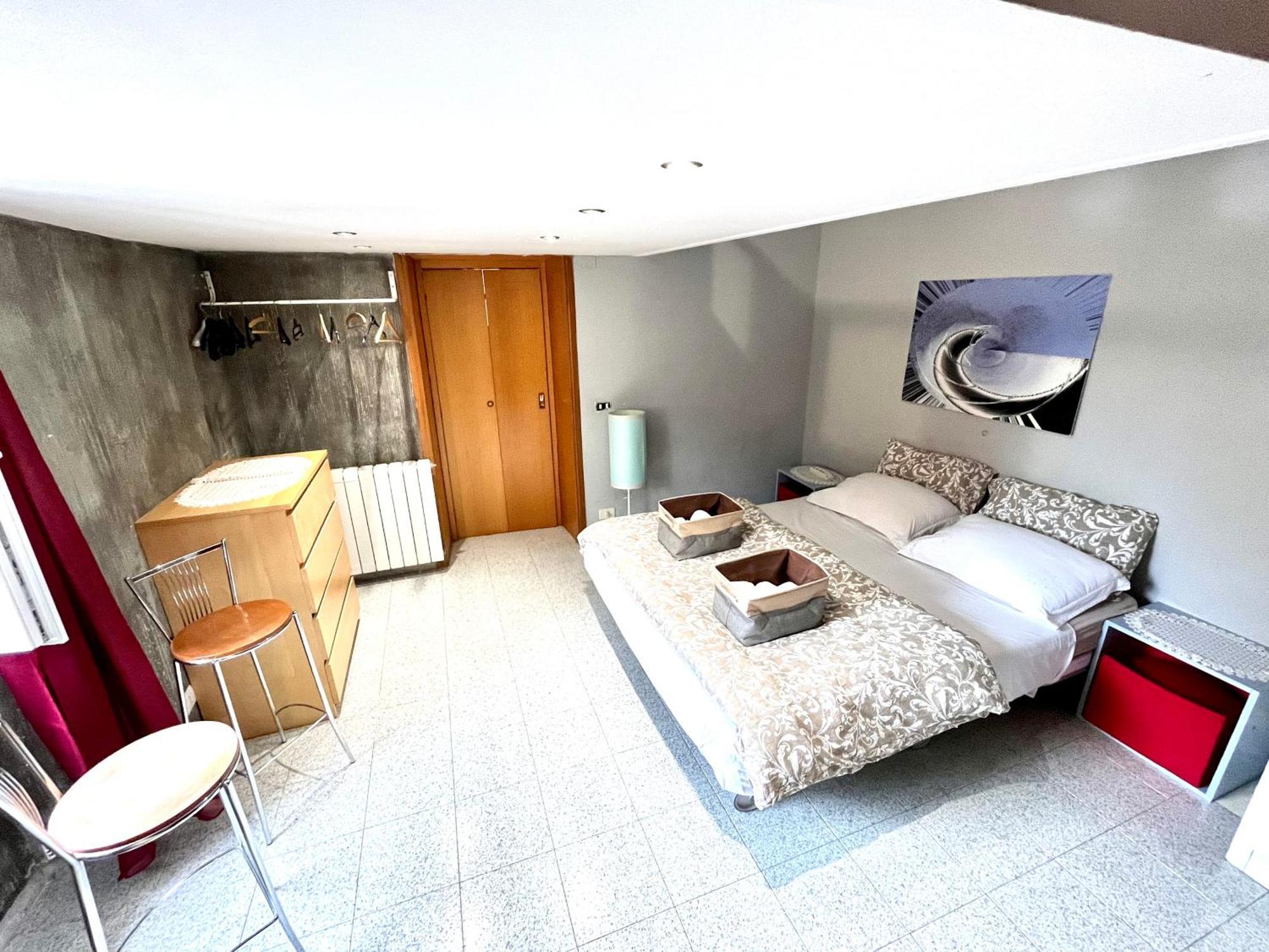 Romuhouse Economy Apartment Metro B Roma Exterior foto